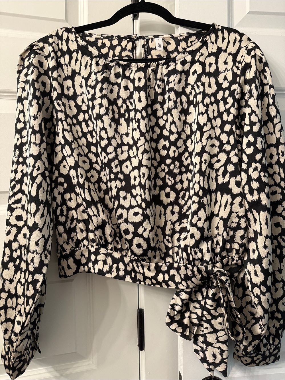 glam Black and Cream Leopard-Print Tie-Waist Blouse